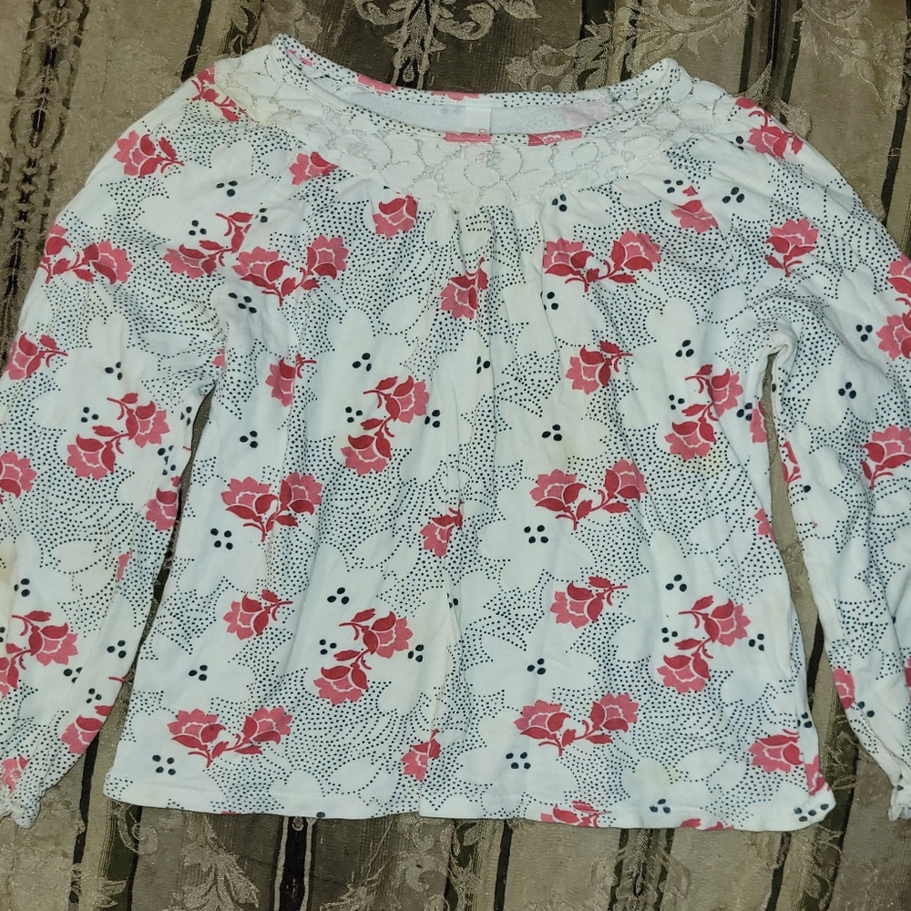 Girls long sleeve Old Navy blouse size 5t